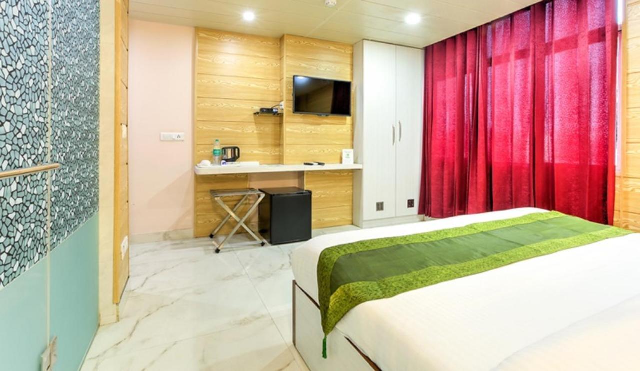 Glory Hotel New Delhi